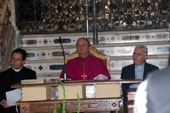 Il Presidente del Tribunale, Mons. Miglio e Mons. Franco Puddu yyy