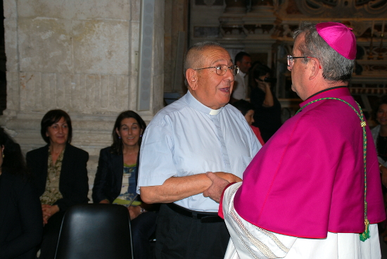Mons. Giovanni Delogu e l'Arcivescovo yyy