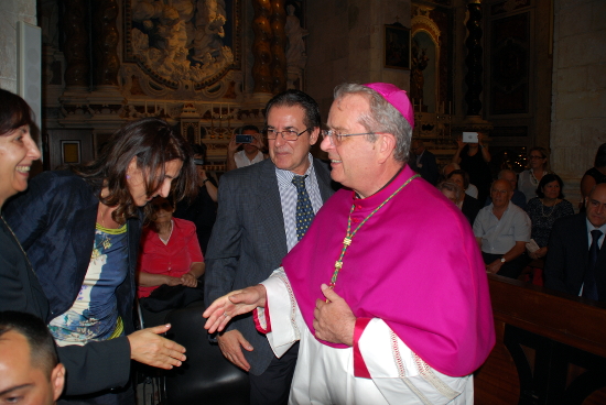 Membri del Consiglio Spirituale e l'Arcivescovo yyy