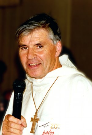 Padre Daniel Ange daniel ange